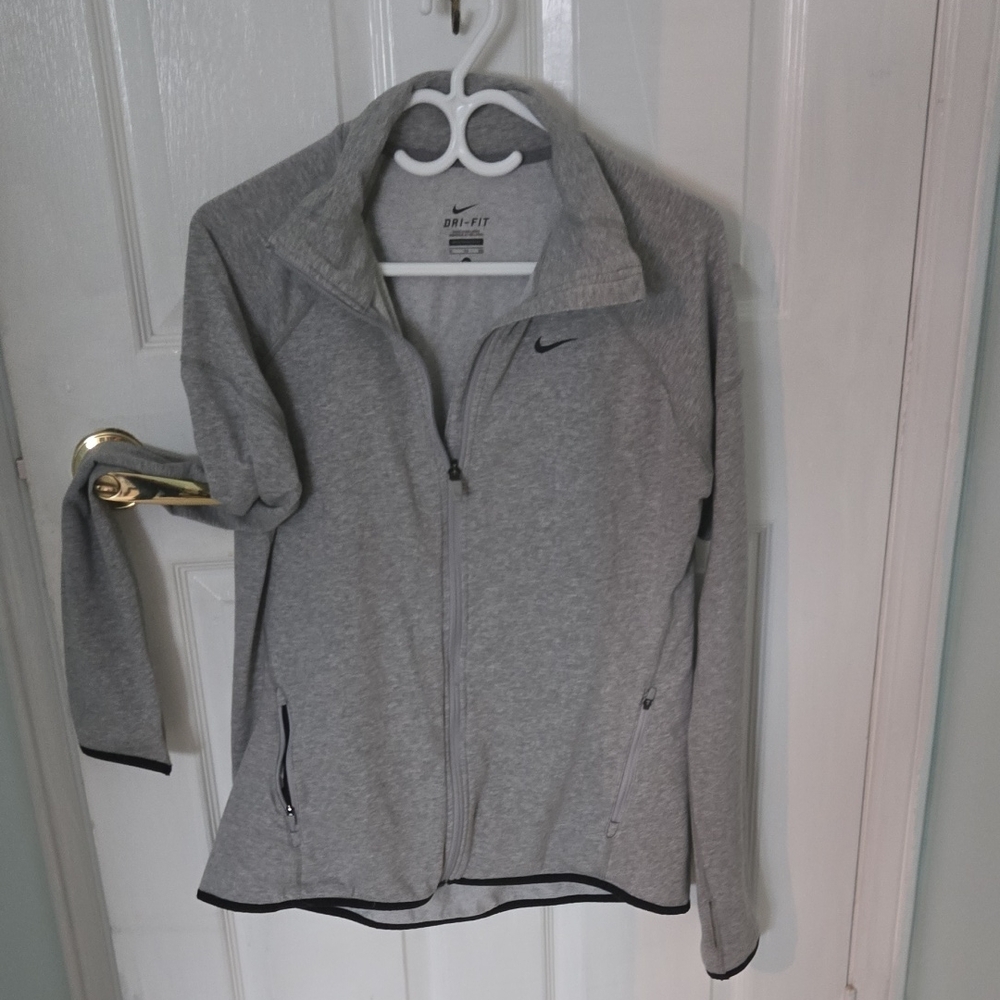 Nike Women's Light Gray Full-Zip Jacket